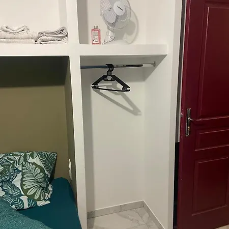 Fotou Place * 萨尔塞勒
